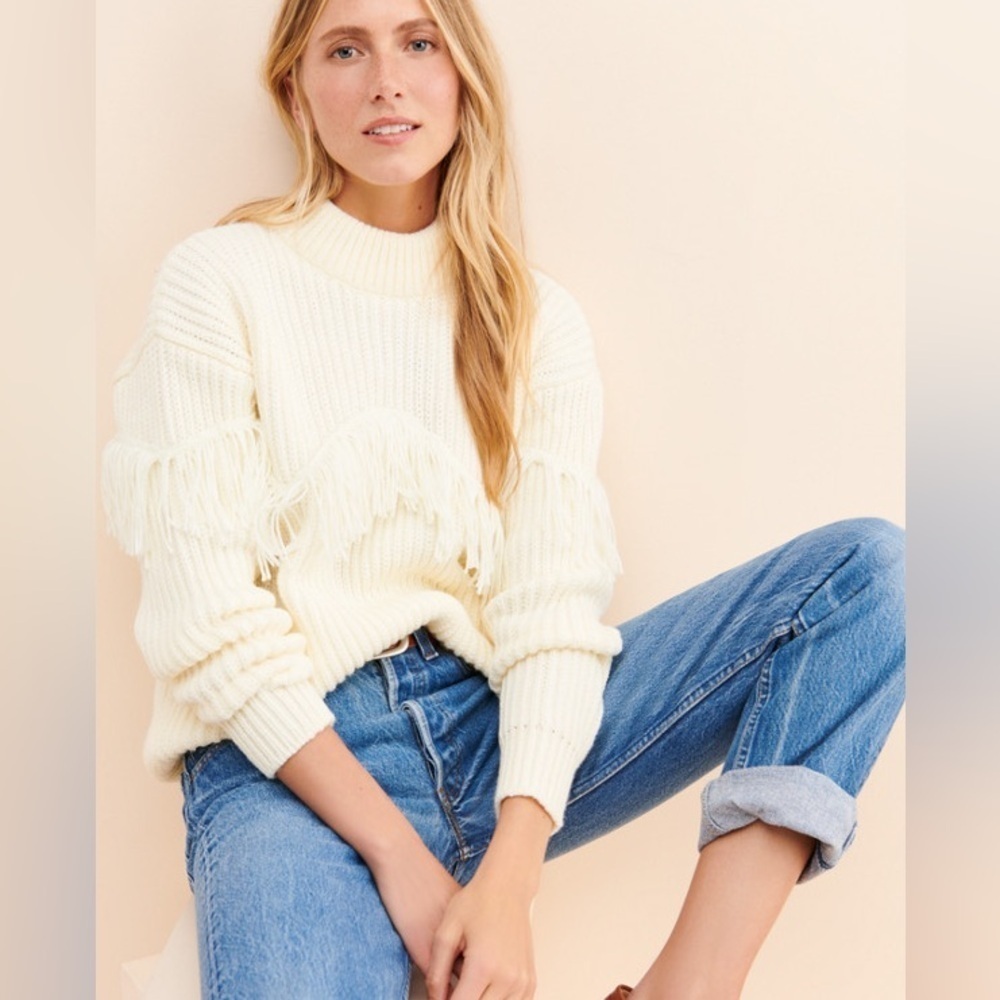 Rue Stiic Fringe Knit Sweater in Ivory Cream - Size Small